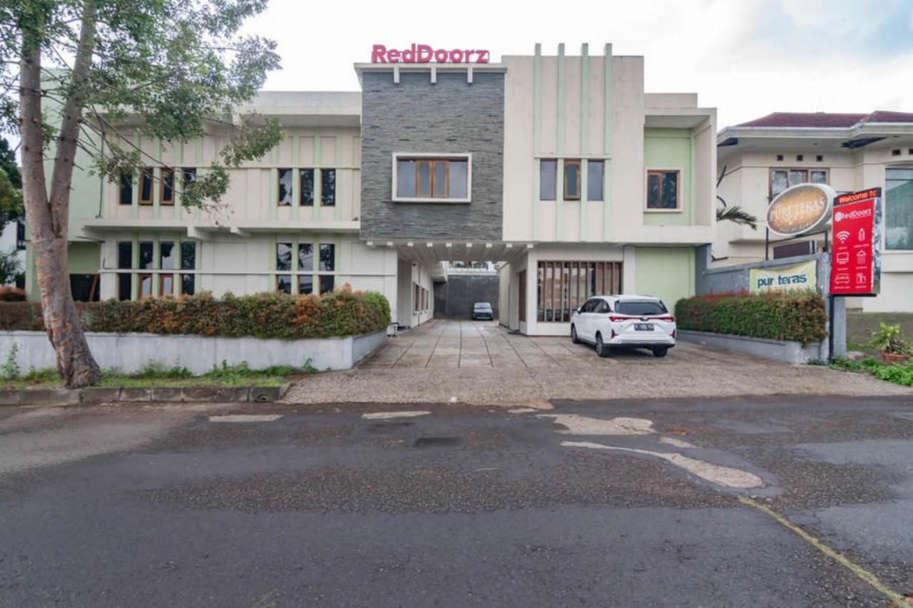 Reddoorz Near Lembang Park & Zoo 2 Exterior foto
